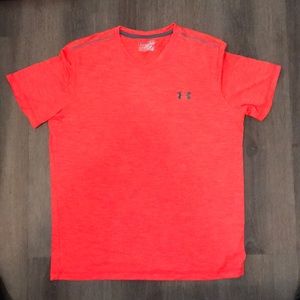 Under Armour workout running dry fit shirt medium